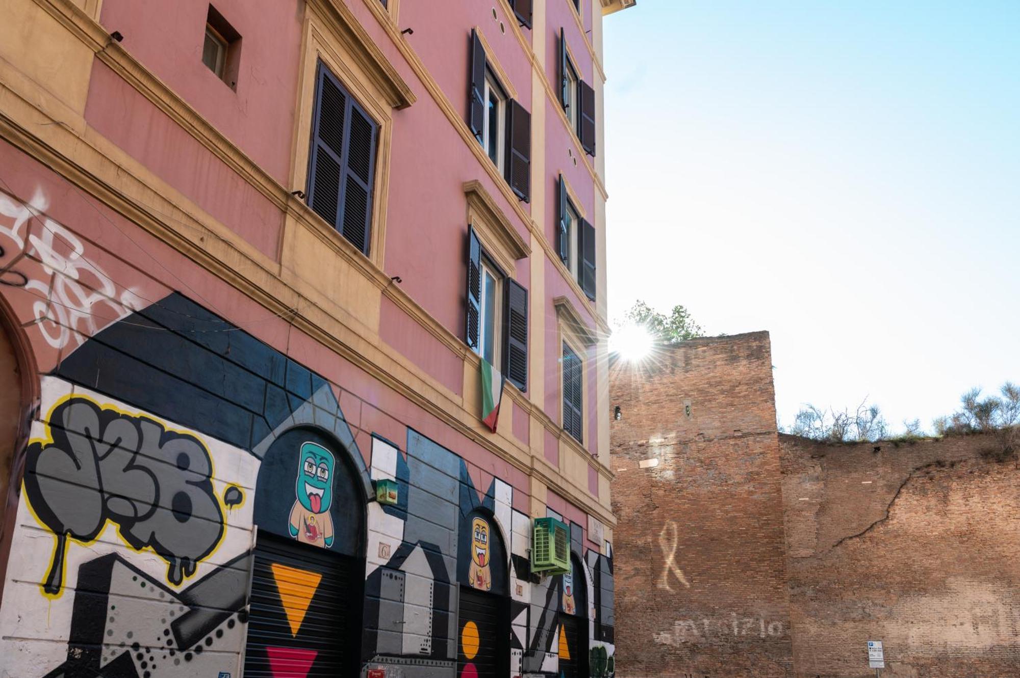 Half Palace, Relaxing Apartment In Rome San Lorenzo Екстер'єр фото