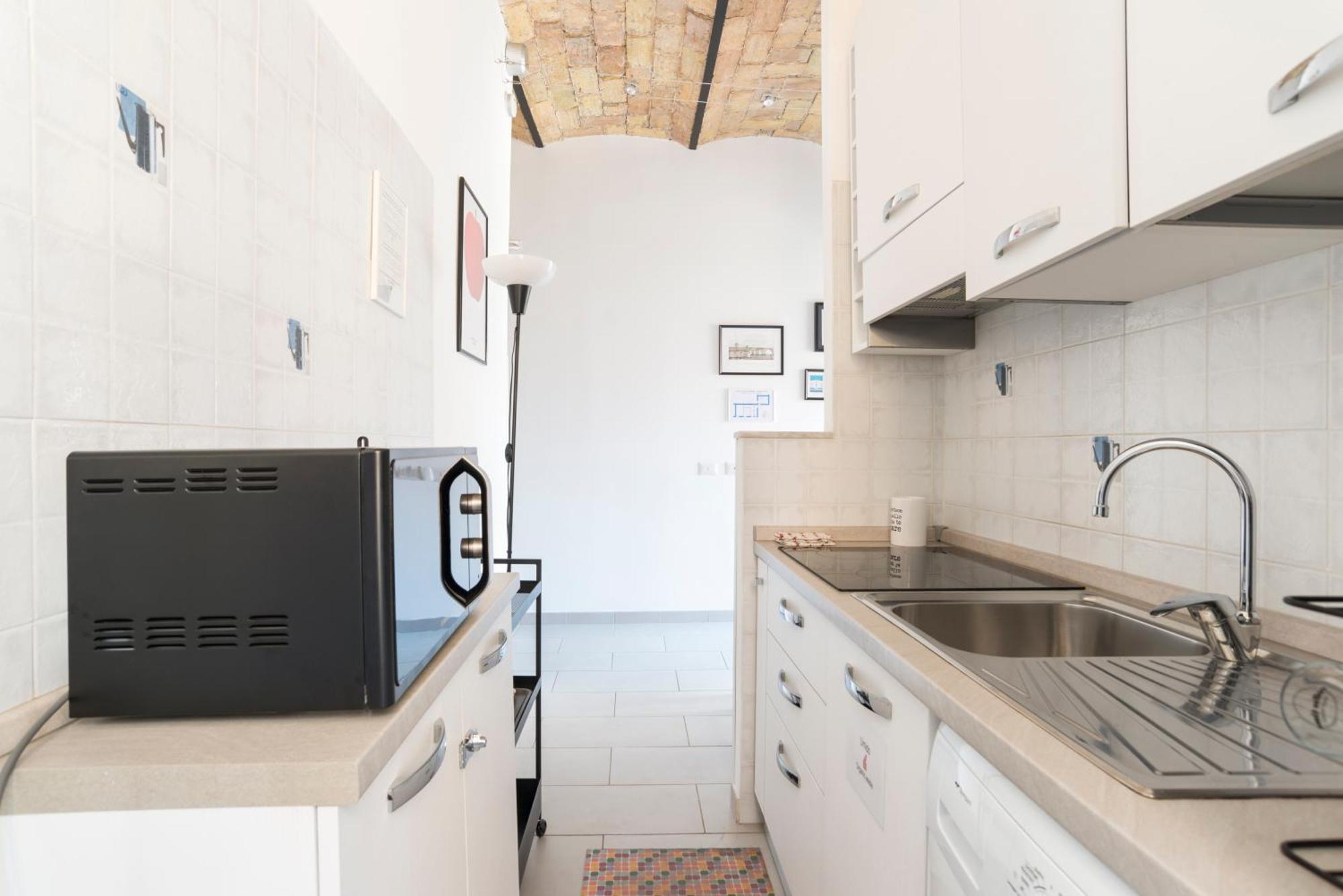 Half Palace, Relaxing Apartment In Rome San Lorenzo Екстер'єр фото