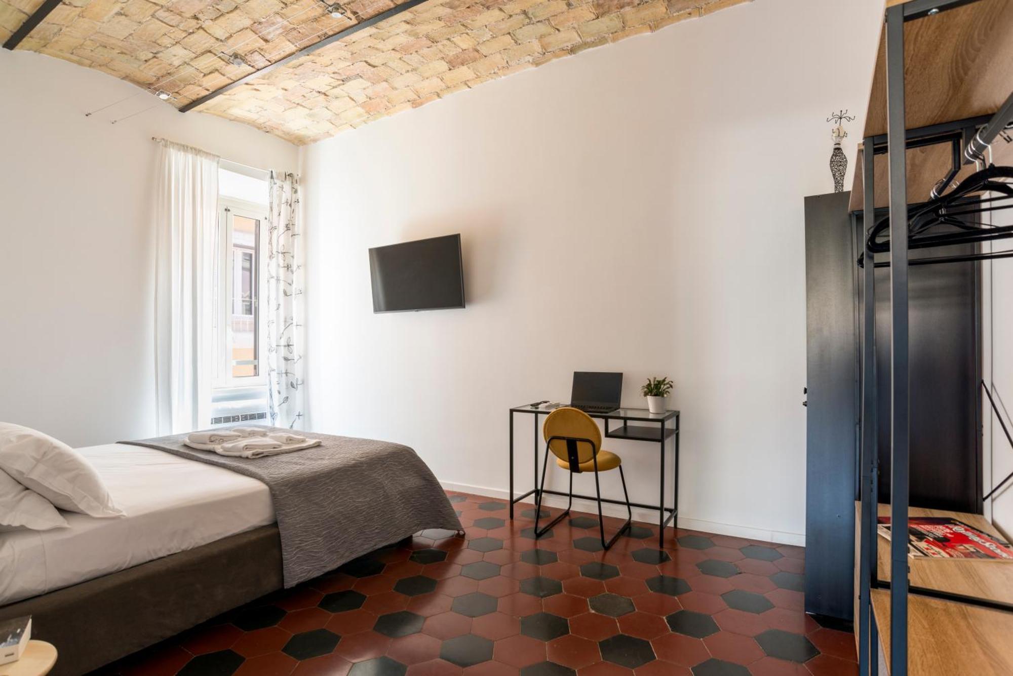 Half Palace, Relaxing Apartment In Rome San Lorenzo Екстер'єр фото