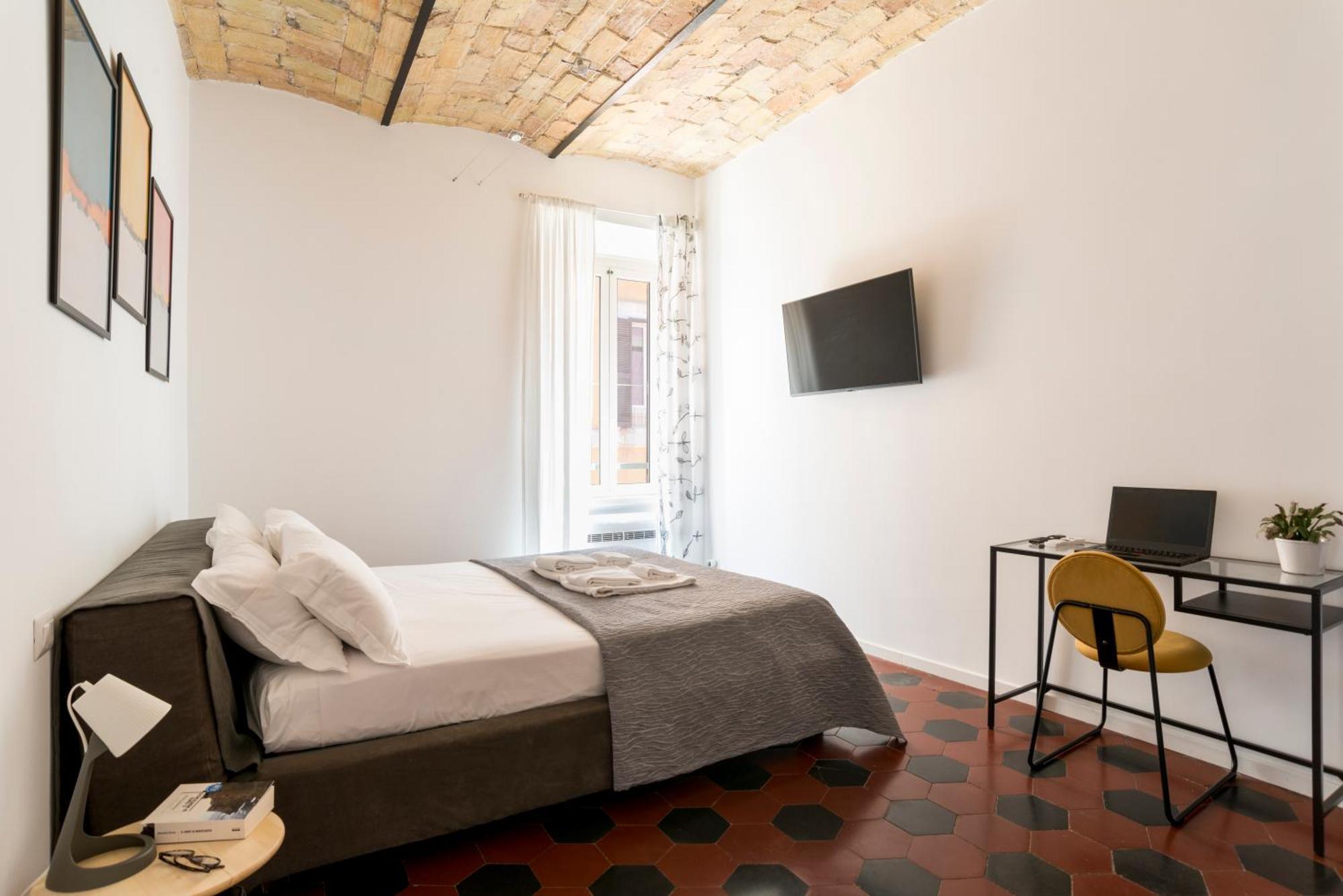 Half Palace, Relaxing Apartment In Rome San Lorenzo Екстер'єр фото